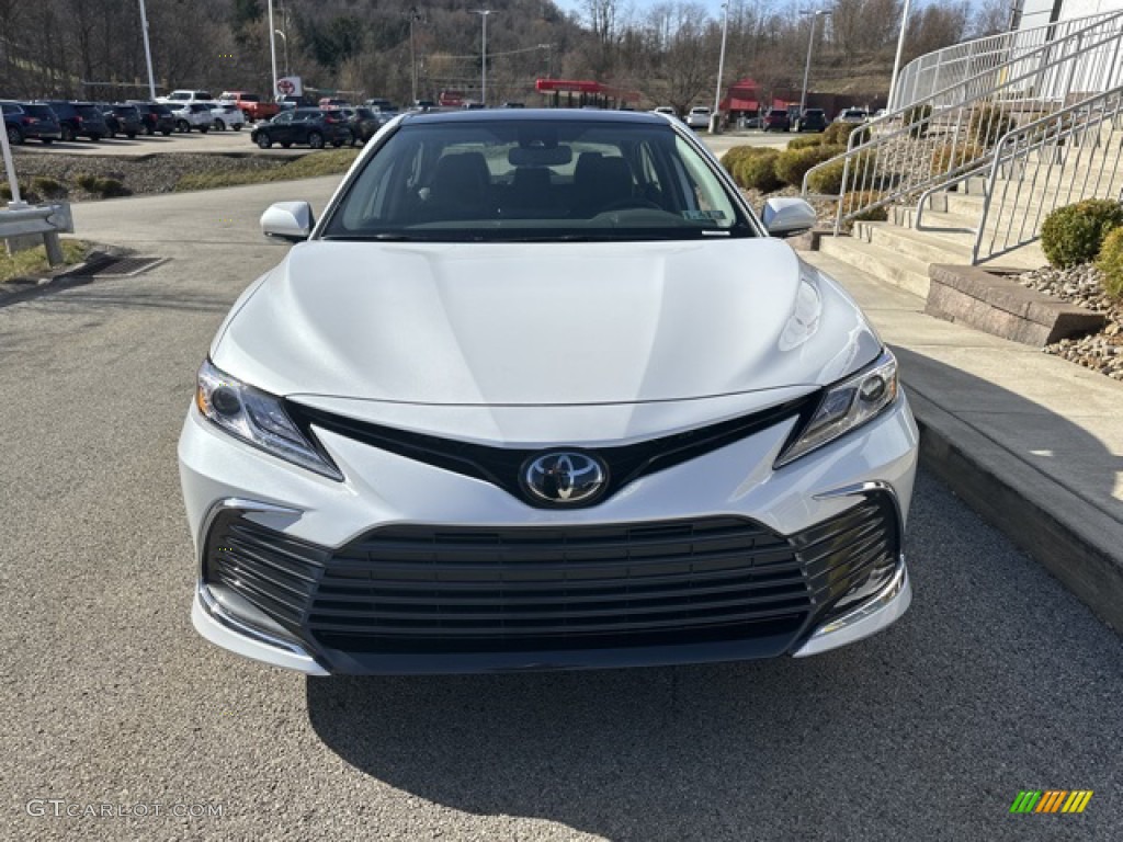 2023 Camry XLE AWD - Wind Chill Pearl / Black photo #6