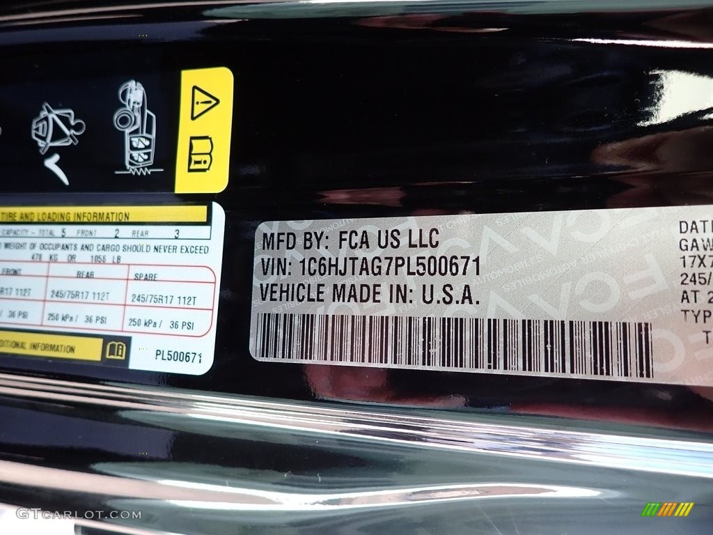 2023 Gladiator Sport 4x4 - Black / Black photo #15