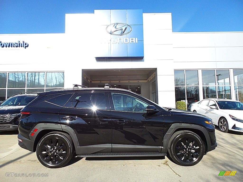 Phantom Black Hyundai Tucson