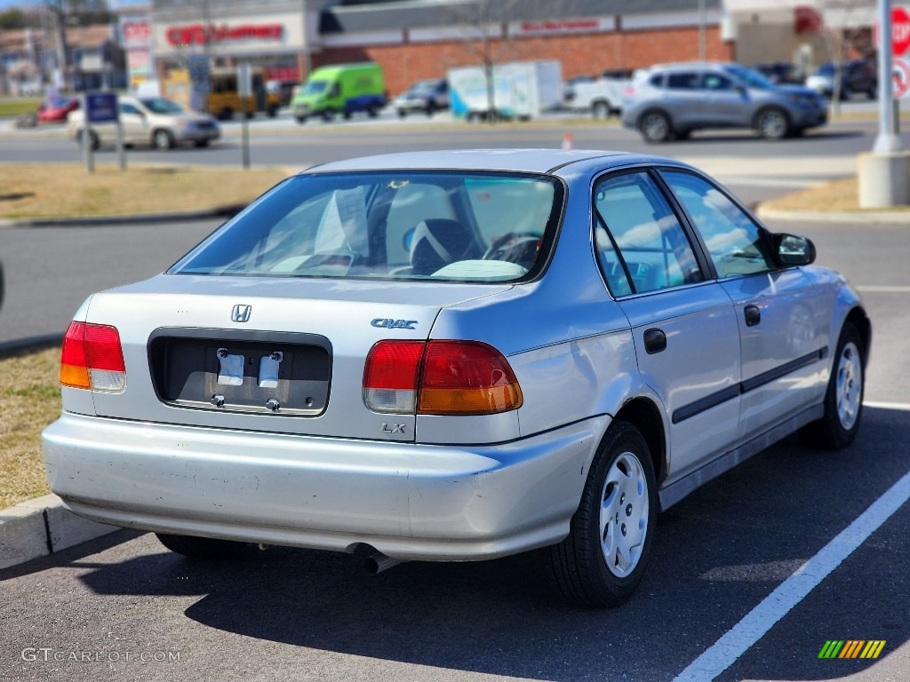 1997 Civic LX Sedan - Vogue Silver Metallic / Gray photo #2
