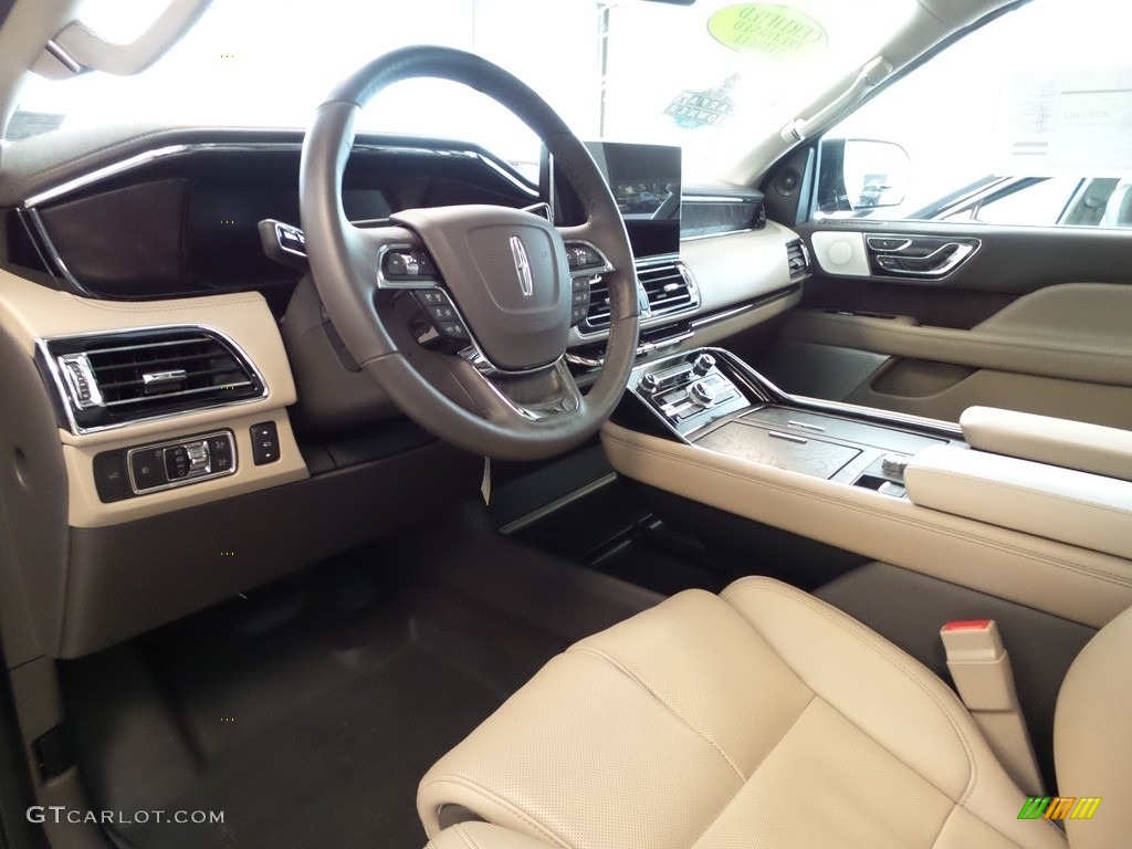 2022 Lincoln Navigator Reserve 4x4 Front Seat Photo #145752268