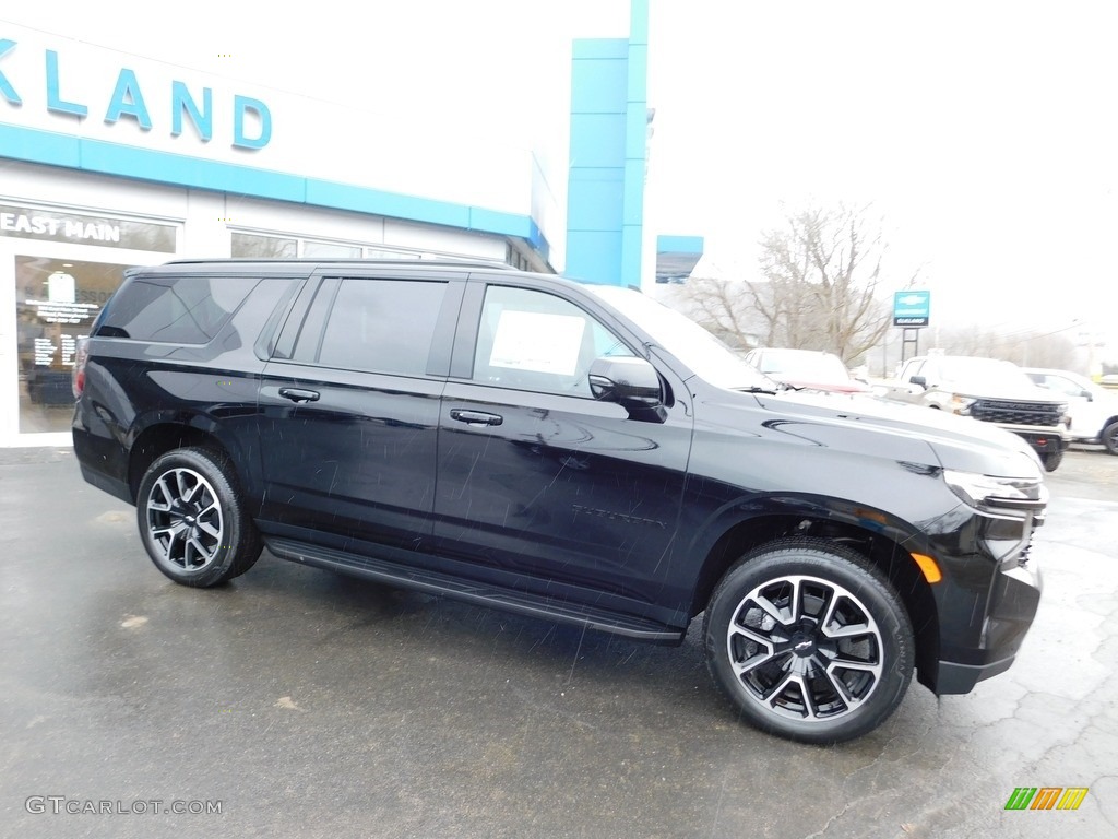 2023 Suburban RST 4WD - Black / Jet Black/Victory Red photo #5
