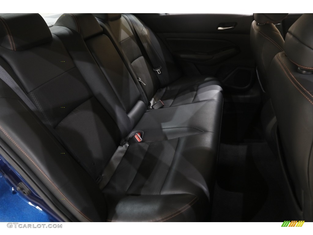 2020 Altima SR - Deep Blue Pearl / Charcoal photo #16