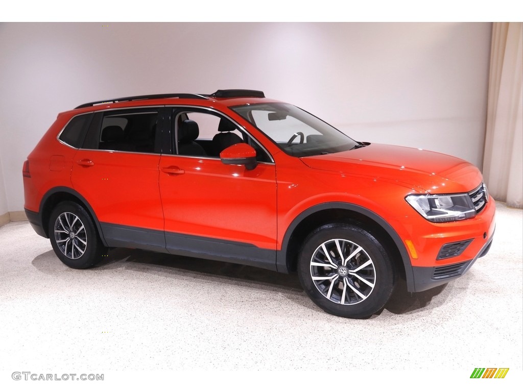 2019 Tiguan SE 4MOTION - Habanero Orange Metallic / Titan Black photo #1