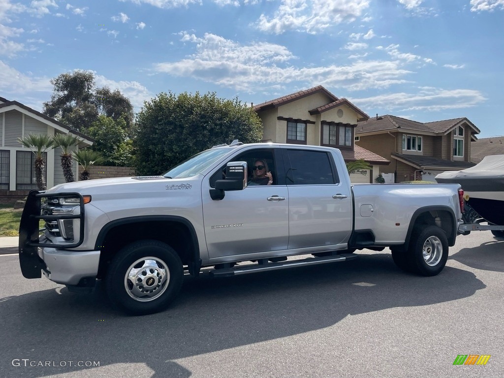 2020 Silverado 3500HD High Country Crew Cab 4x4 - Silver Ice Metallic / Jet Black/­Umber photo #1