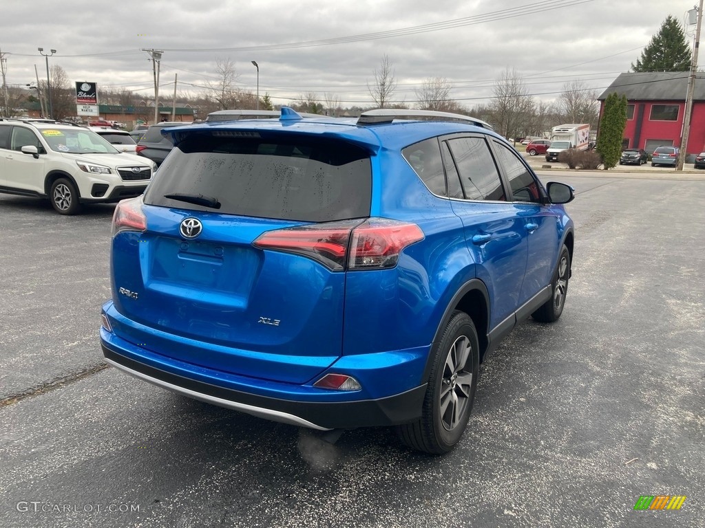 2018 RAV4 XLE - Electric Storm Blue / Black photo #5