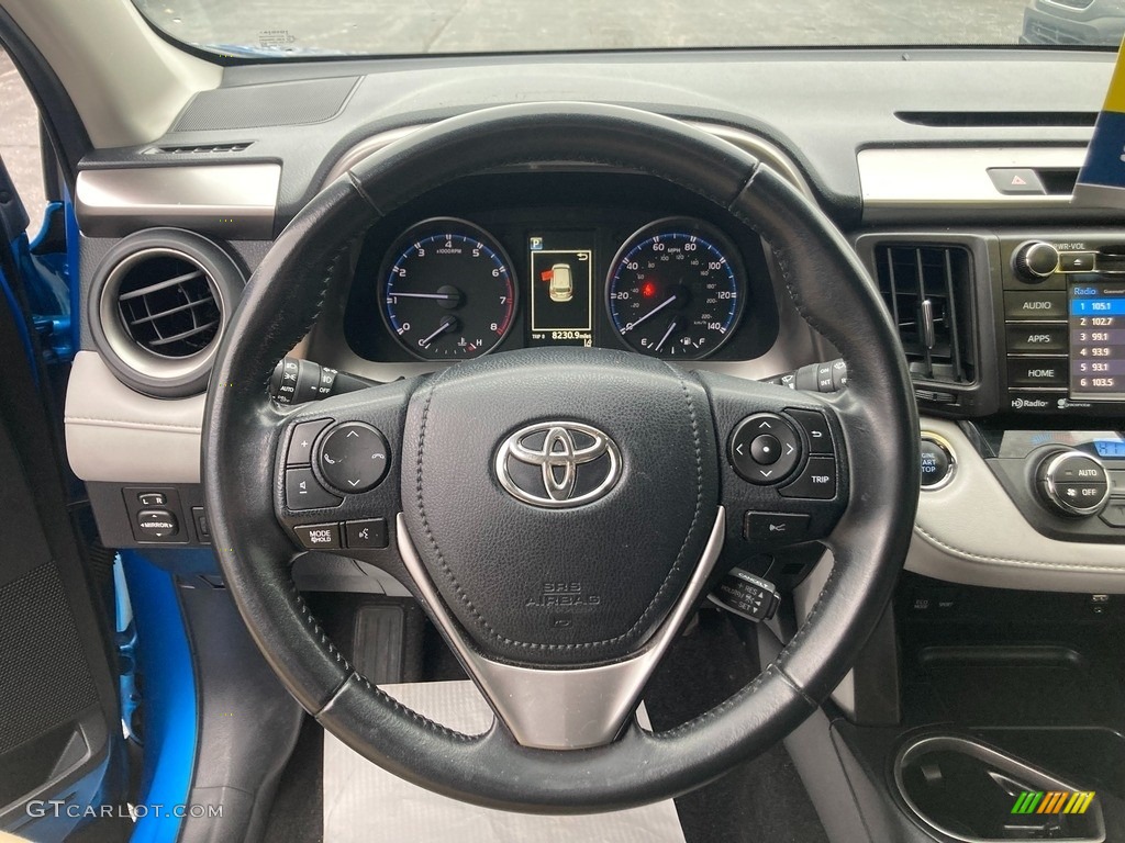 2018 RAV4 XLE - Electric Storm Blue / Black photo #8
