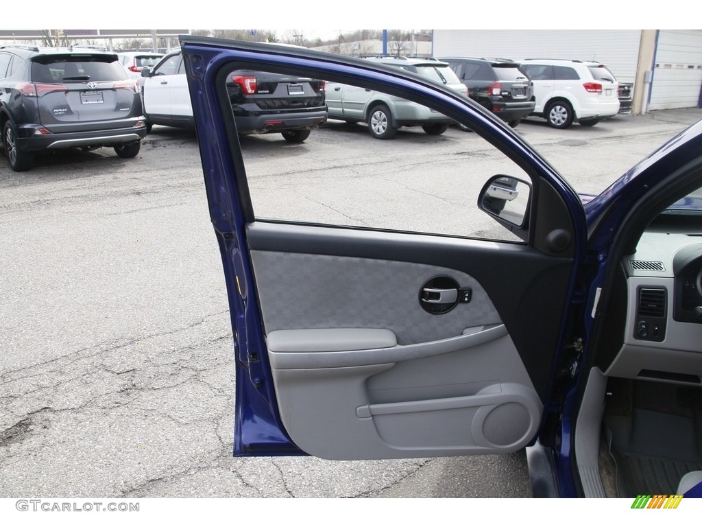 2005 Equinox LT AWD - Laser Blue Metallic / Light Gray photo #9
