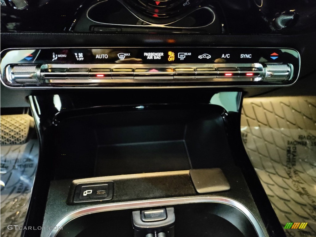 2020 CLA 250 4Matic Coupe - Polar White / Black photo #27