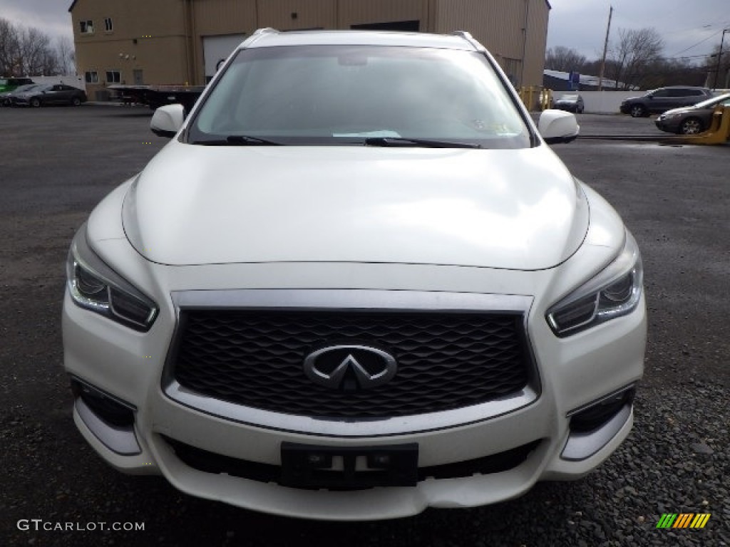 2016 QX60 AWD - Majestic White / Graphite photo #2