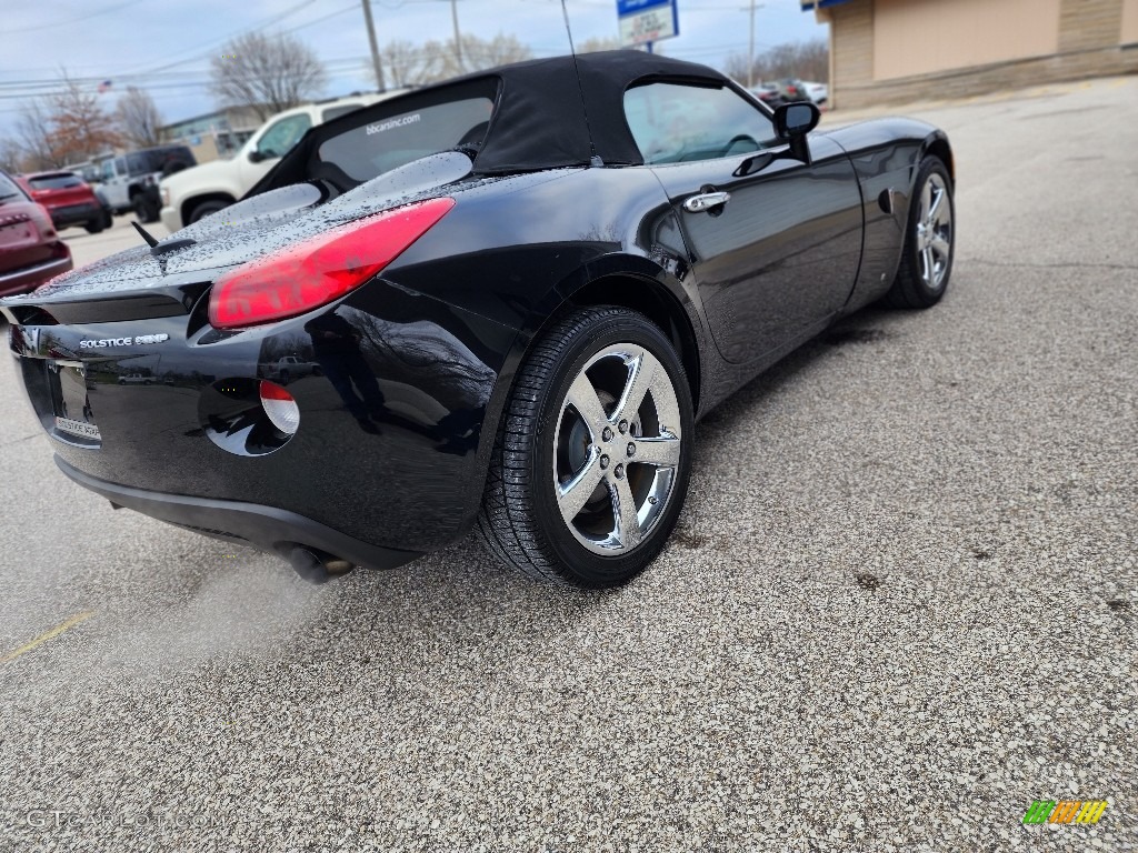 2008 Solstice GXP Roadster - Mysterious Black / Ebony photo #3
