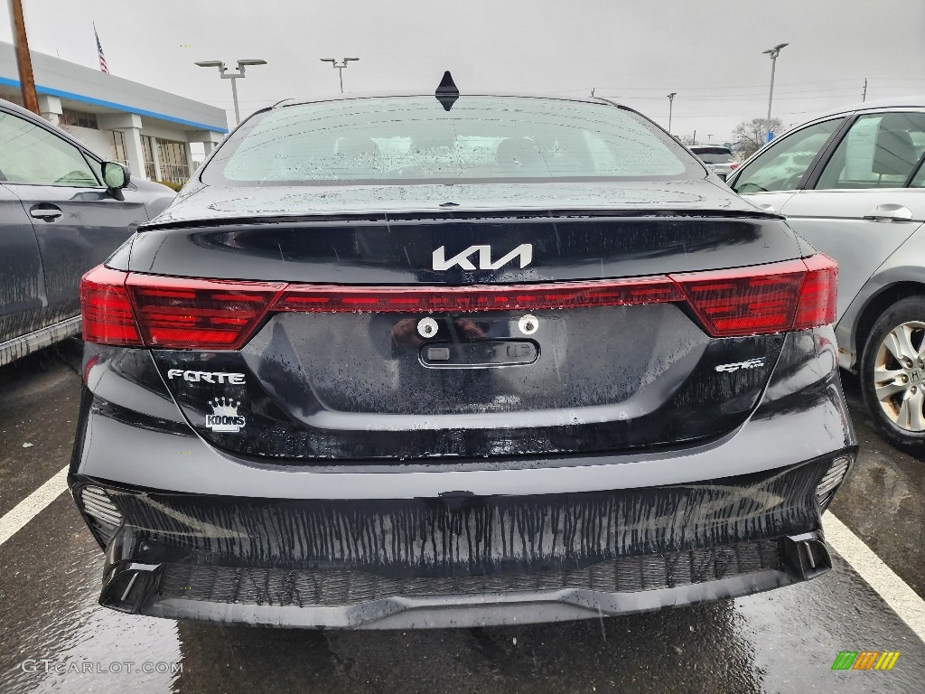 2022 Forte GT-Line - Aurora Black / Black photo #5