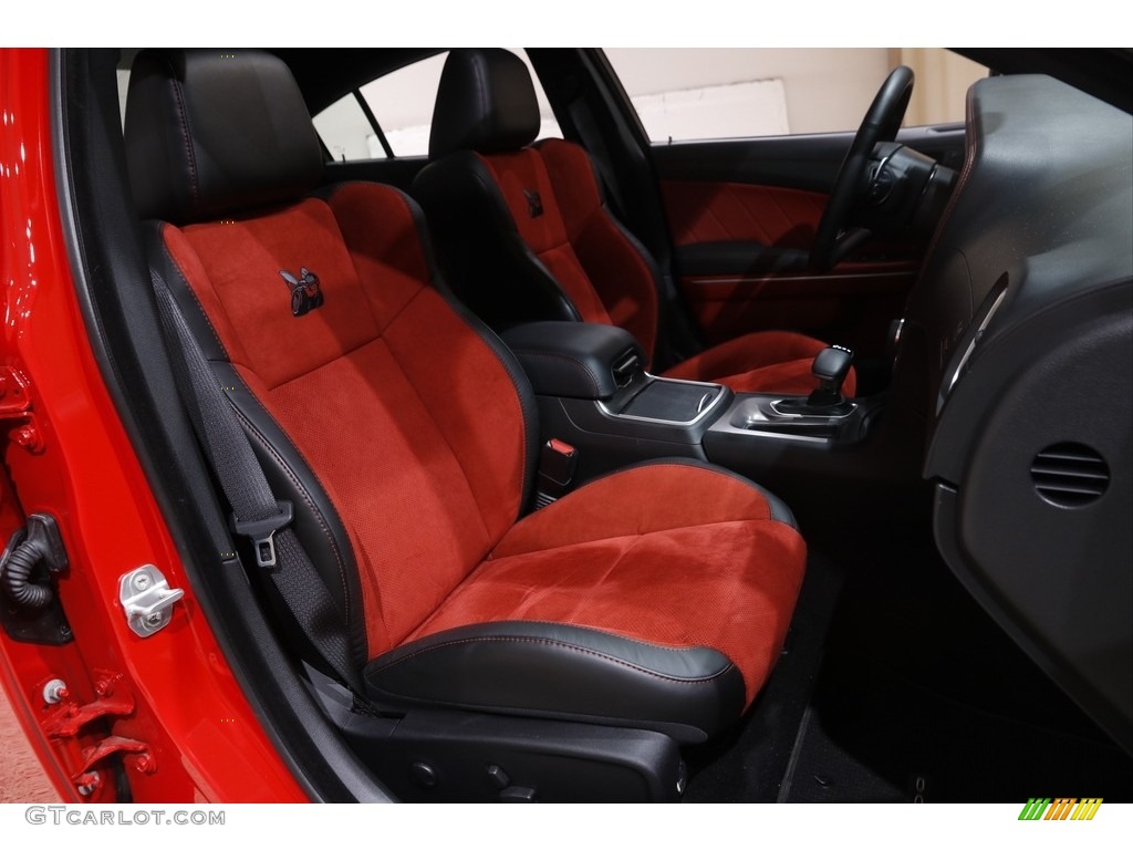2022 Dodge Charger Scat Pack Front Seat Photos