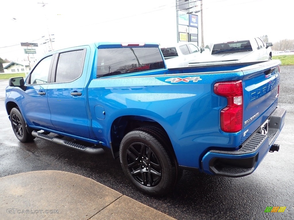 2023 Silverado 1500 Custom Crew Cab 4x4 - Glacier Blue Metallic / Jet Black photo #6