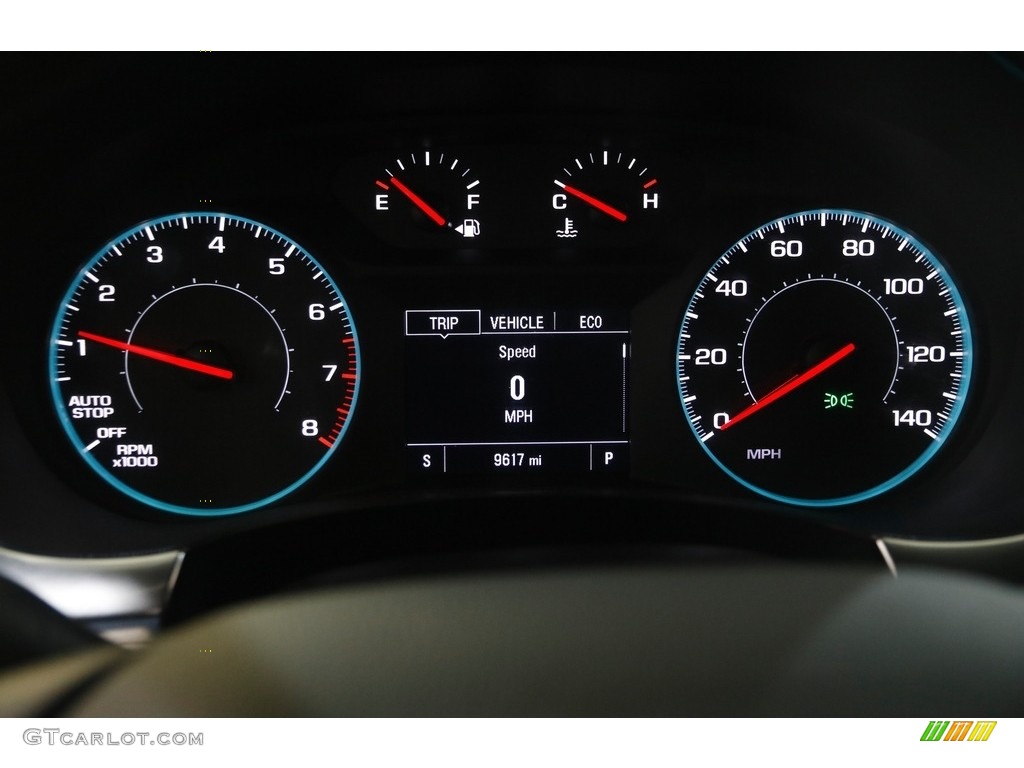 2022 Traverse LS AWD - Summit White / Jet Black/­Chai photo #8