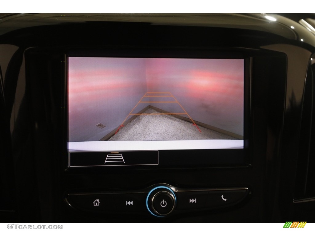 2022 Traverse LS AWD - Summit White / Jet Black/­Chai photo #13