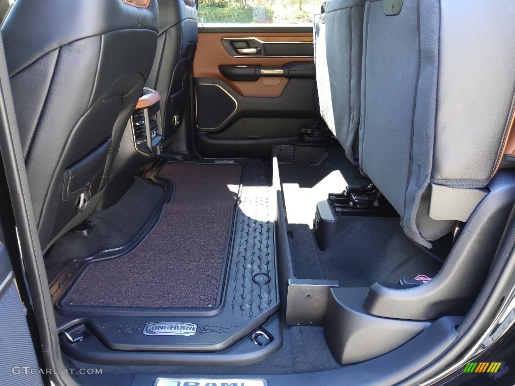 Black/New Saddle Interior 2023 Ram 1500 Long Horn Crew Cab 4x4 Photo #145770895