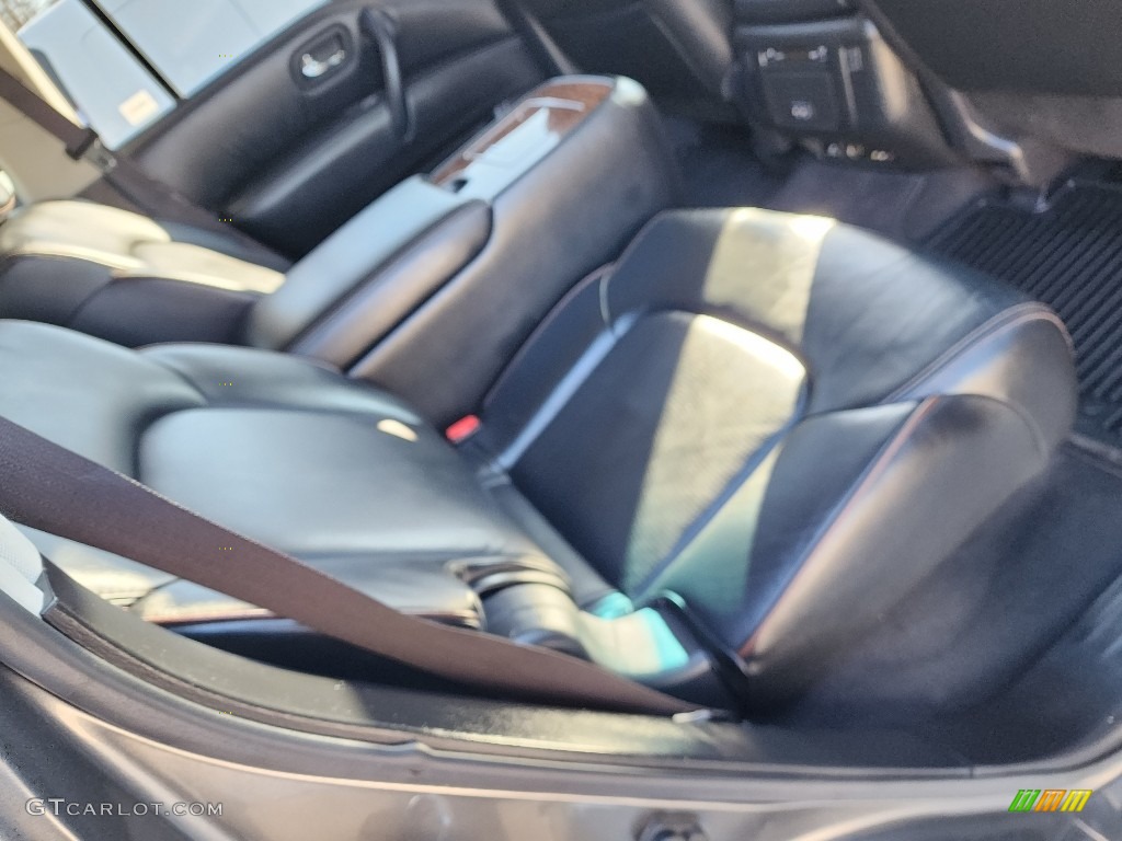 2017 Armada Platinum 4x4 - Gun Metallic / Charcoal photo #26