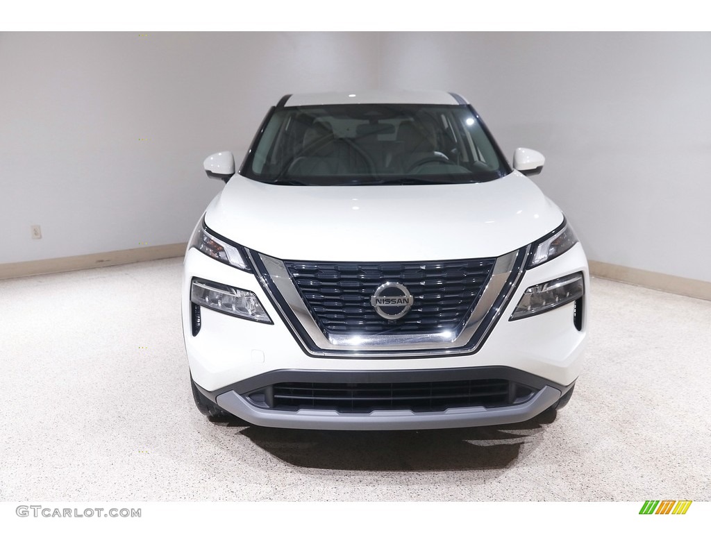 2021 Rogue SV AWD - Pearl White Tricoat / Gray photo #2