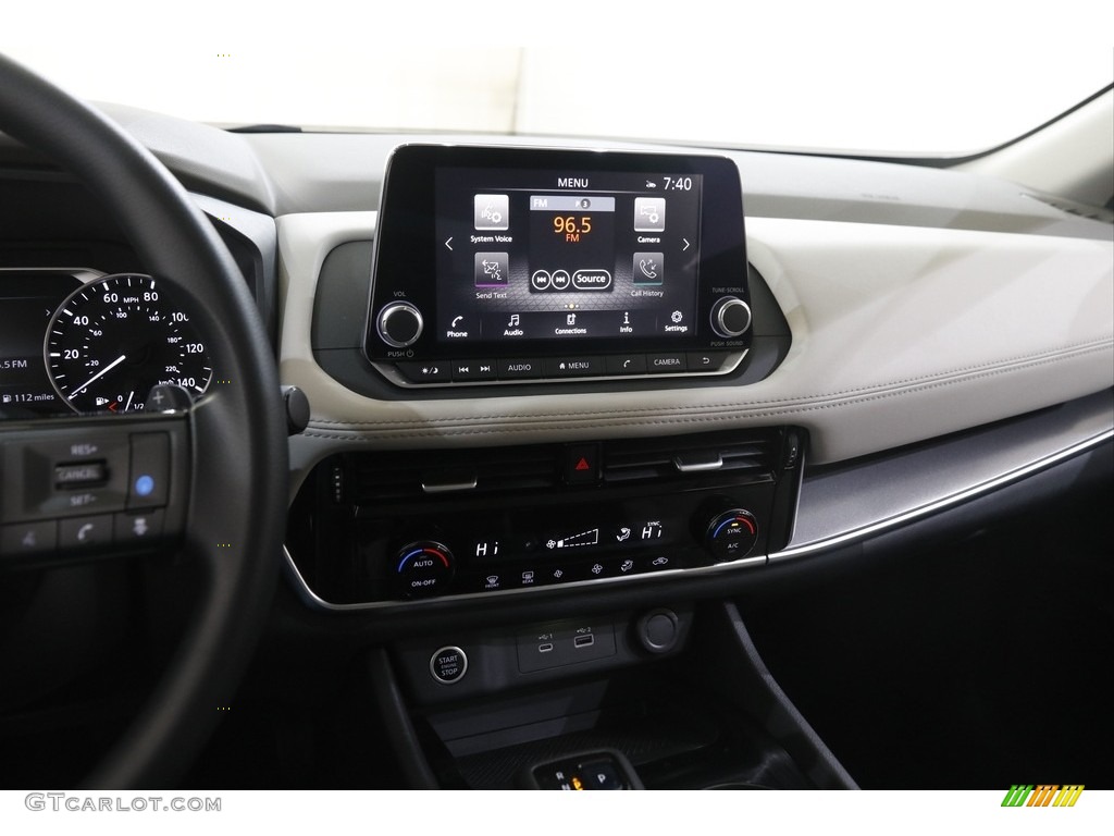 2021 Rogue SV AWD - Pearl White Tricoat / Gray photo #9