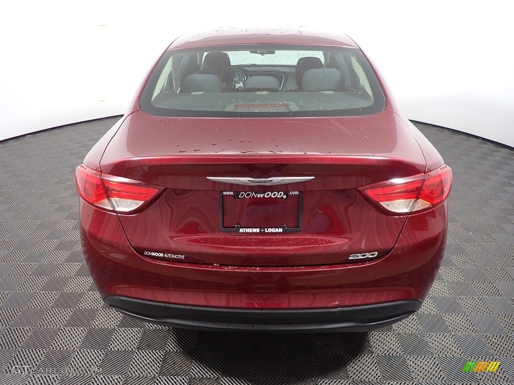 2017 200 LX - Velvet Red Pearl / Black photo #9