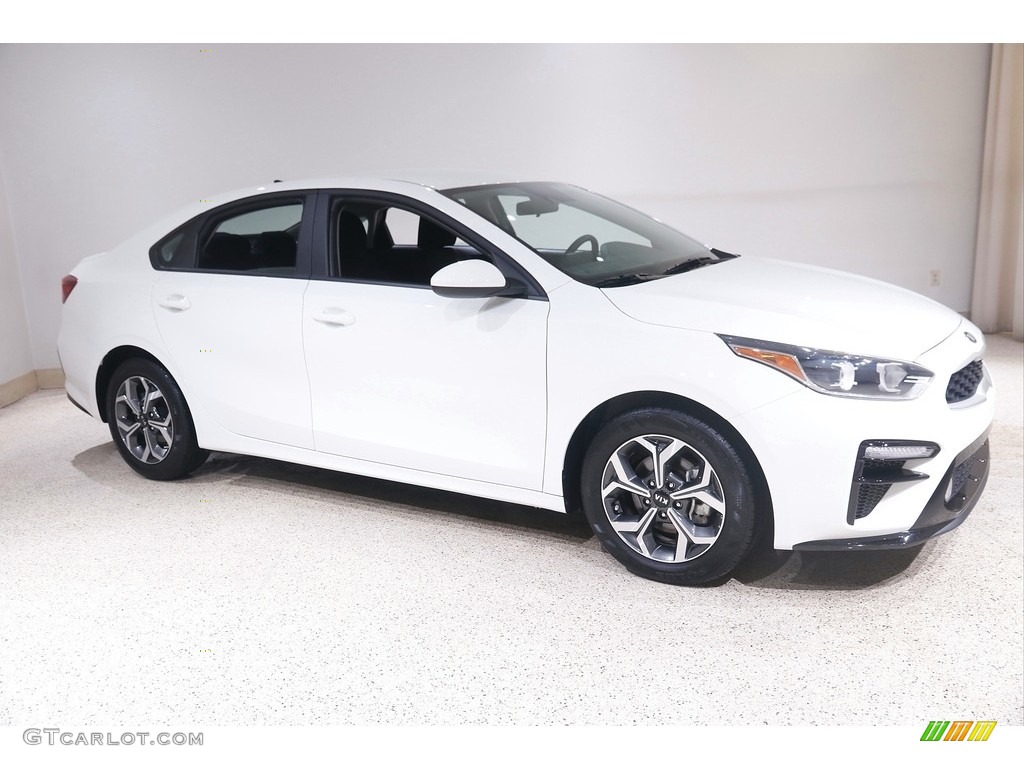 2021 Forte LXS - Clear White / Black photo #1