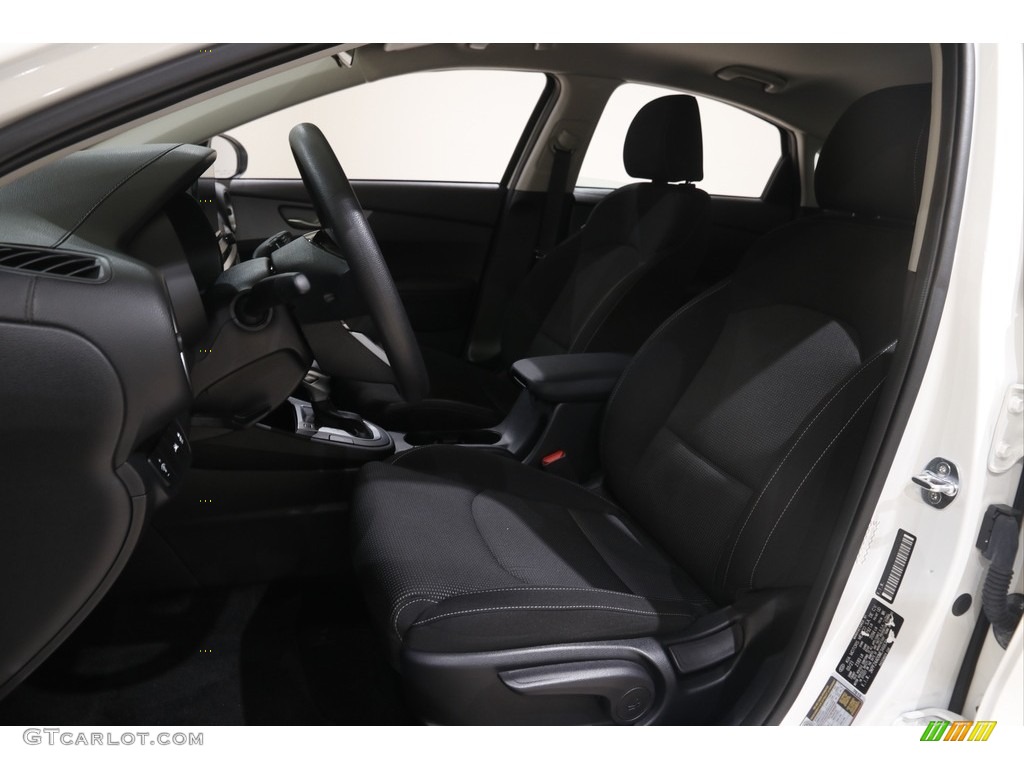 2021 Forte LXS - Clear White / Black photo #5