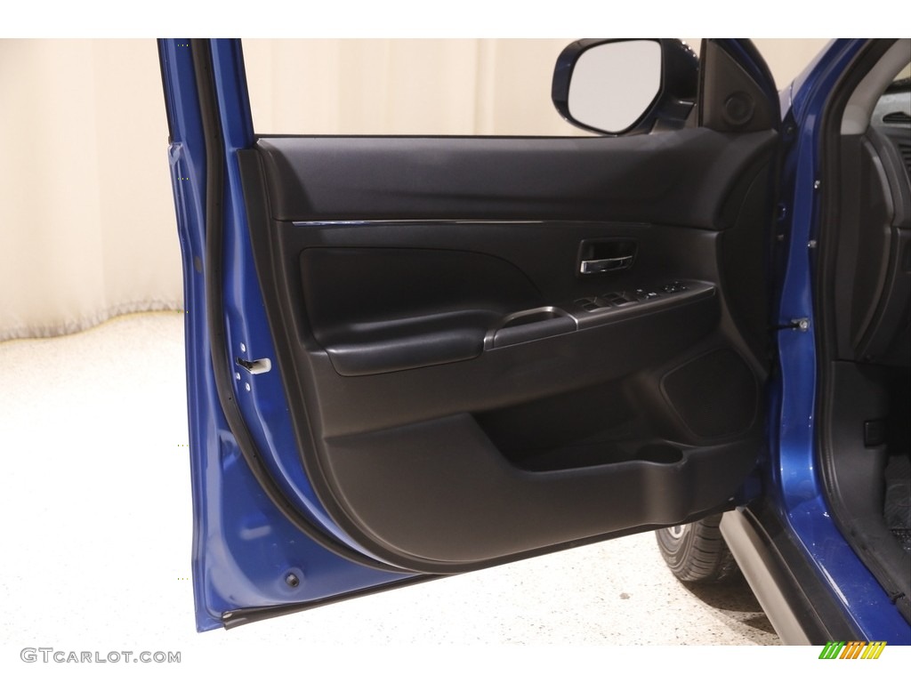 2018 Mitsubishi Outlander Sport SE AWC Door Panel Photos