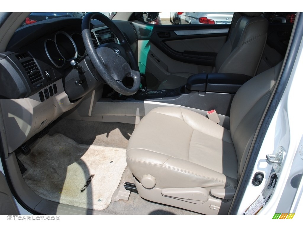2007 4Runner SR5 4x4 - Natural White / Taupe photo #11