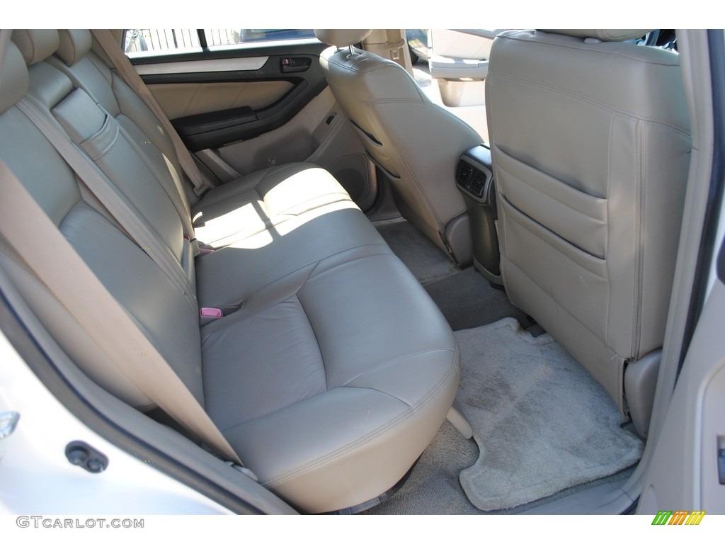 2007 4Runner SR5 4x4 - Natural White / Taupe photo #19