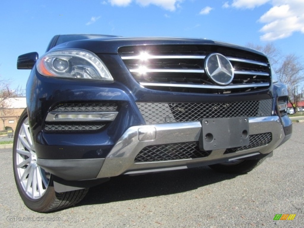 2014 ML 350 4Matic - Lunar Blue Metallic / Black photo #2