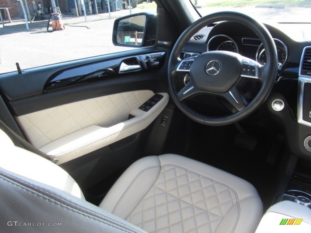 2014 ML 350 4Matic - Lunar Blue Metallic / Black photo #12