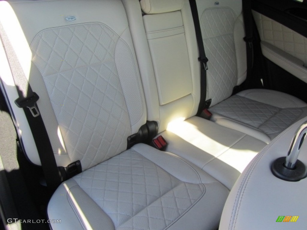 2014 ML 350 4Matic - Lunar Blue Metallic / Black photo #24