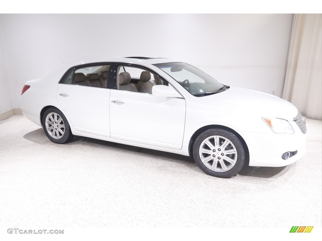 Blizzard White Pearl Toyota Avalon