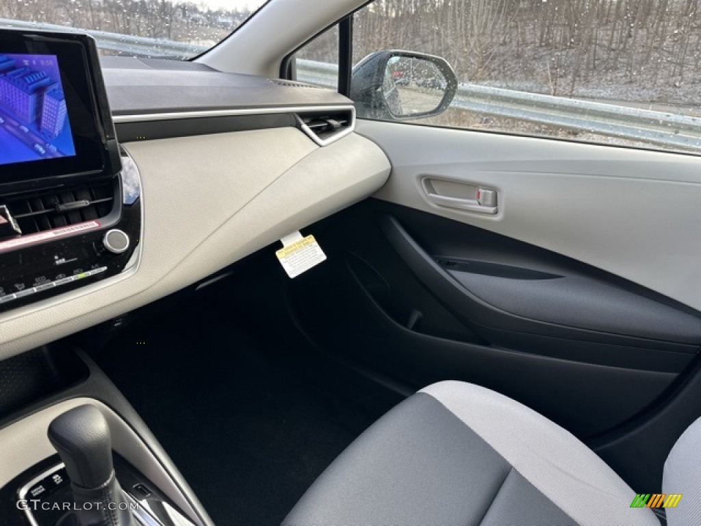 2023 Corolla LE Hybrid - Underground / Light Gray photo #18