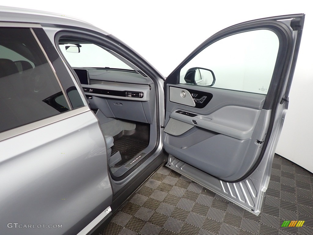 2021 Lincoln Aviator Reserve AWD Slate Gray Door Panel Photo #145782503