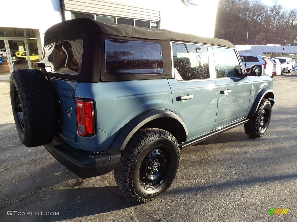 2022 Bronco Black Diamond 4x4 4-Door - Area 51 / Dark Space Gray photo #2