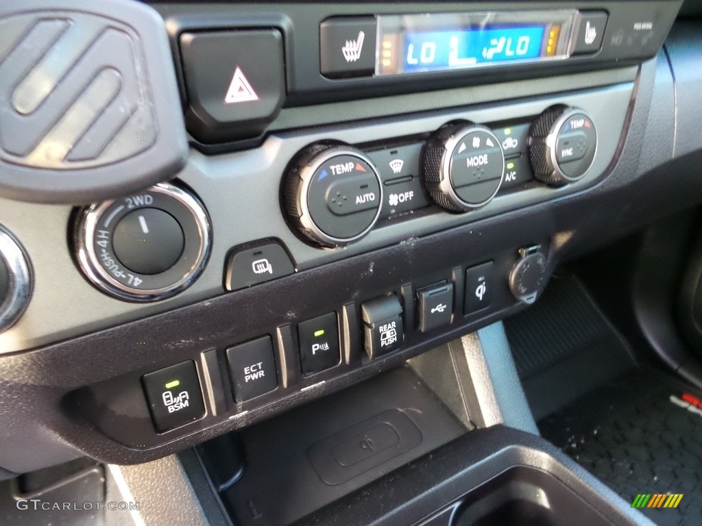2021 Toyota Tacoma TRD Pro Double Cab 4x4 Controls Photo #145785319