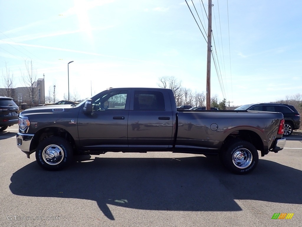 2023 3500 Tradesman Crew Cab 4x4 - Granite Crystal Metallic / Black photo #2