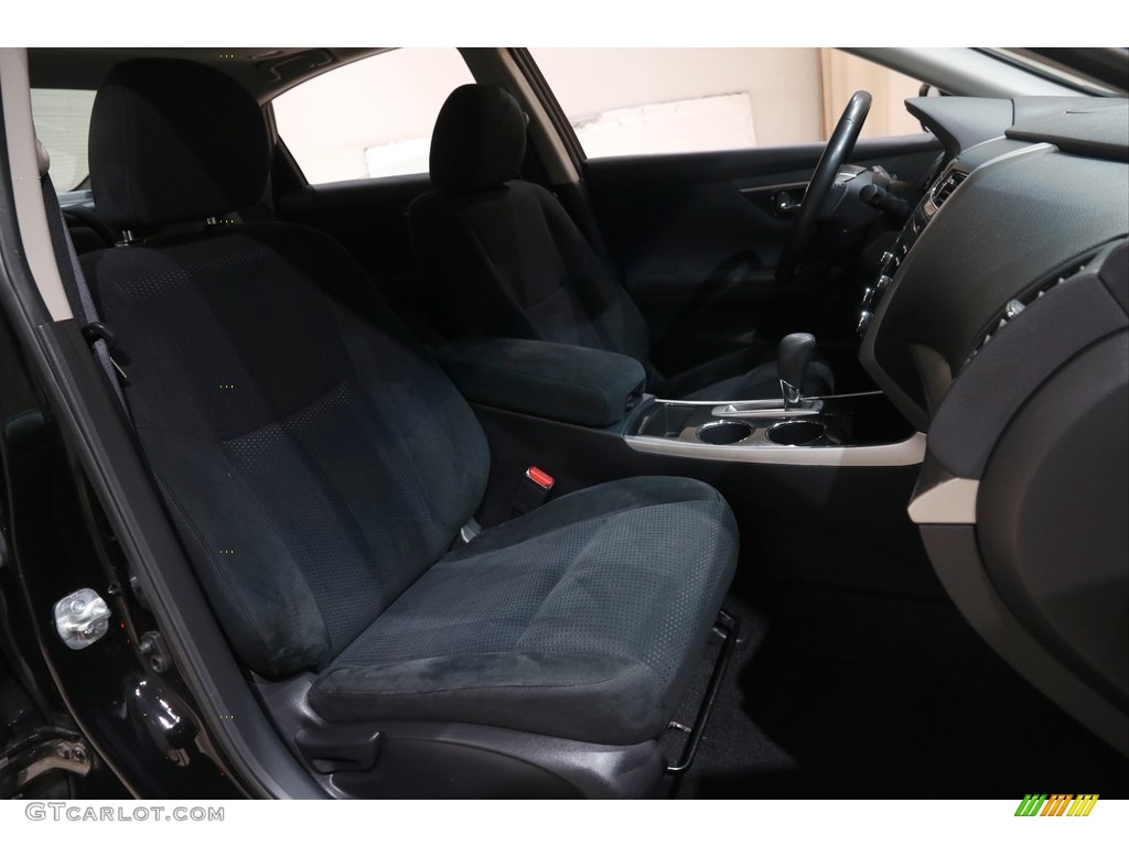 2014 Altima 2.5 SV - Super Black / Charcoal photo #14