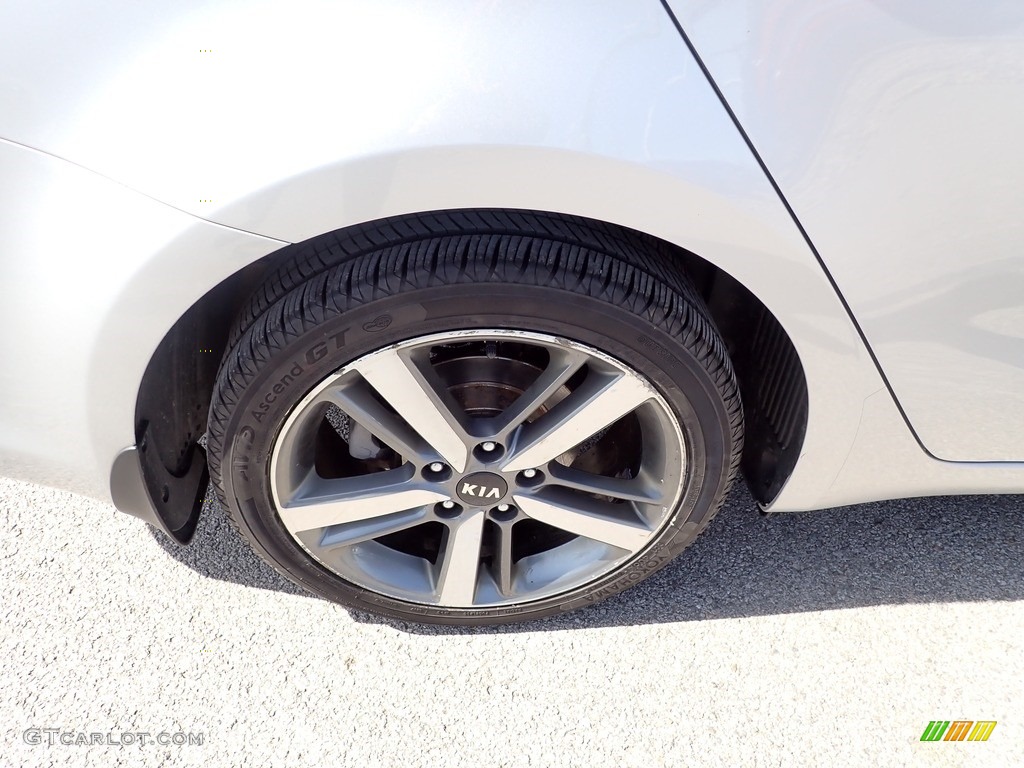 2017 Kia Forte EX Wheel Photo #145787239