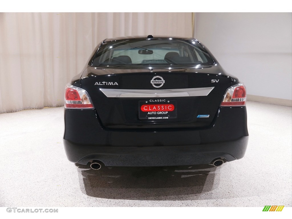 2014 Altima 2.5 SV - Super Black / Charcoal photo #17