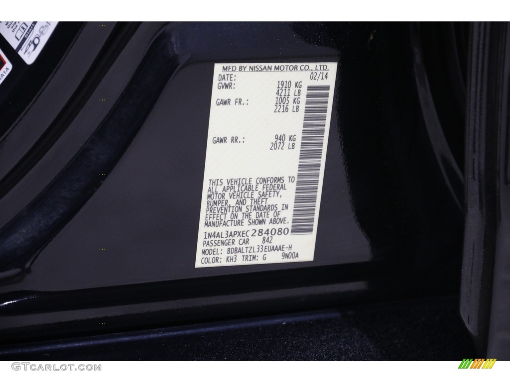 2014 Altima 2.5 SV - Super Black / Charcoal photo #20