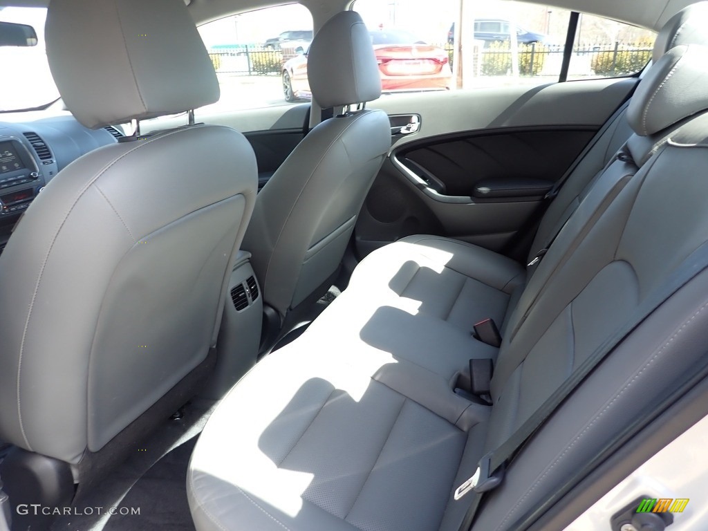 2017 Kia Forte EX Rear Seat Photos
