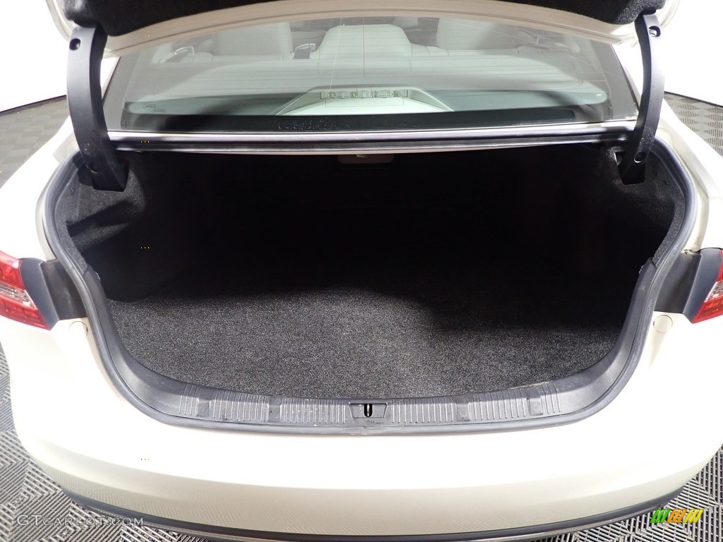 2018 Avalon XLE - Blizzard White Pearl / Light Gray photo #17