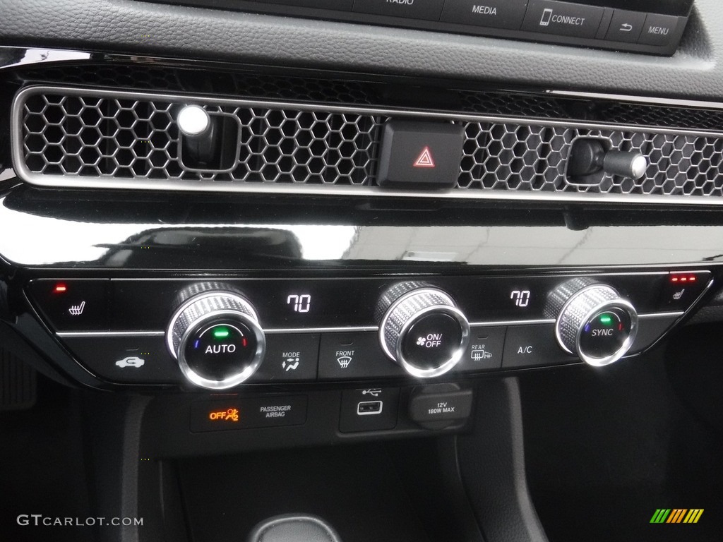 2022 Honda Civic EX-L Hatchback Controls Photos