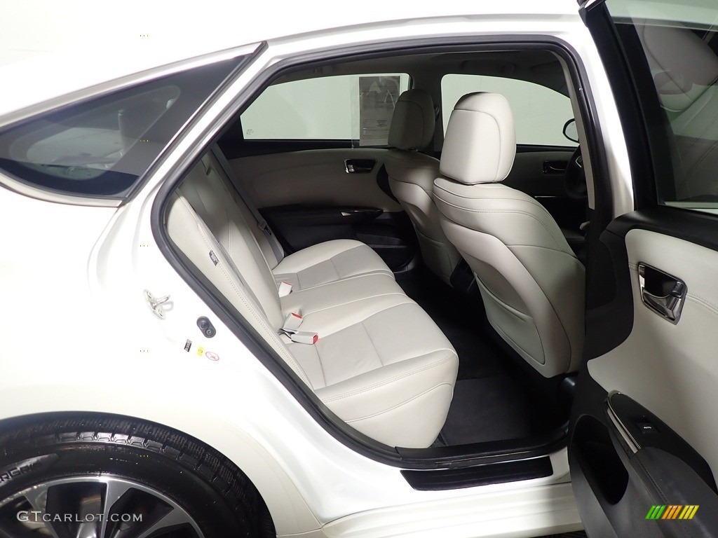 2018 Avalon XLE - Blizzard White Pearl / Light Gray photo #37