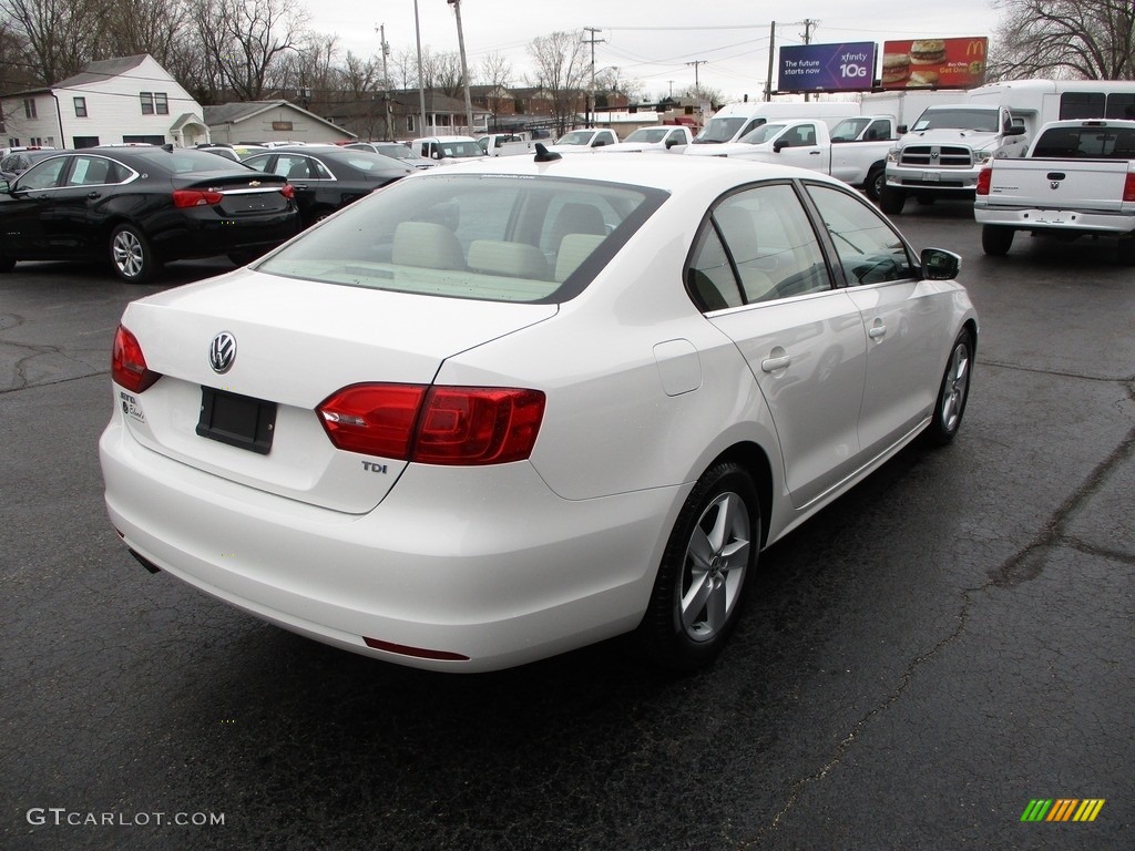 2013 Jetta TDI Sedan - Candy White / Cornsilk Beige photo #4