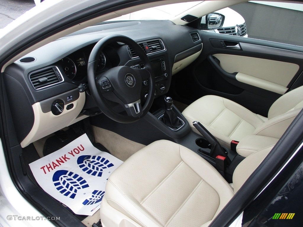 2013 Jetta TDI Sedan - Candy White / Cornsilk Beige photo #6