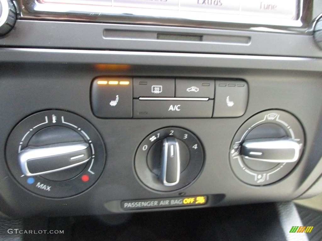 2013 Jetta TDI Sedan - Candy White / Cornsilk Beige photo #17